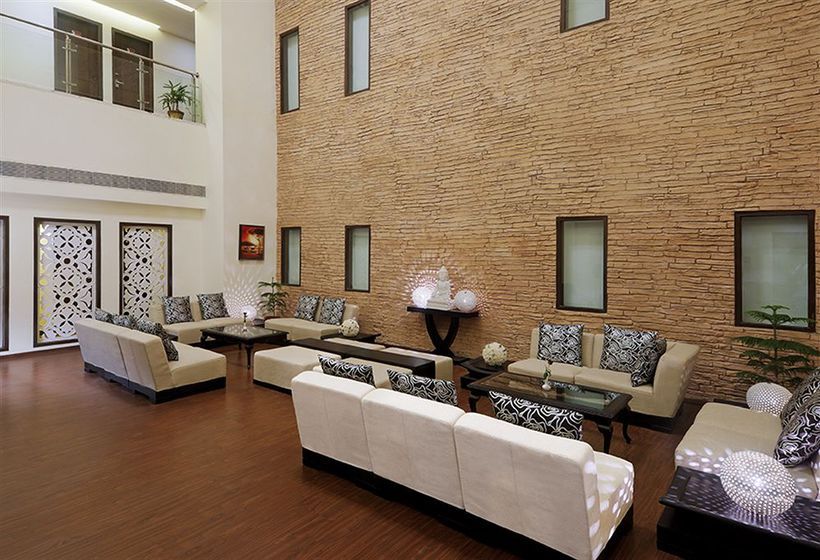 Hotel Clarks Inn Gurgaon 1