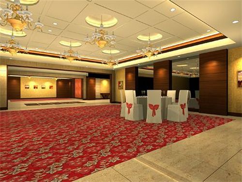 Hotel Clarks Inn Gurgaon 6