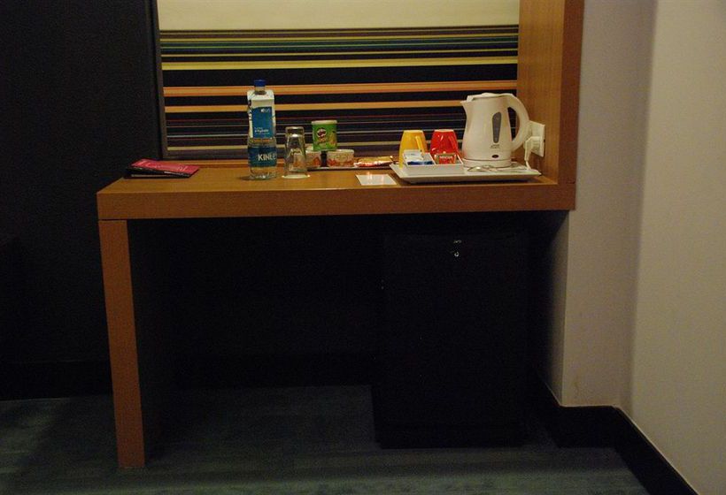 Hotel Aloft Chandigarh Zirakpur 6