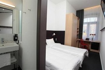 Azimut Moscow Tulskaya Hotel 17