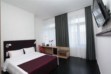 Azimut Moscow Tulskaya Hotel 5