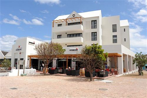 Quarters Hotel Hermanus 7