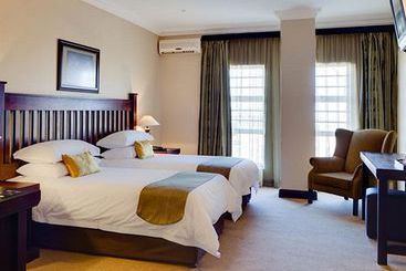 Protea Hotel Highveld 18