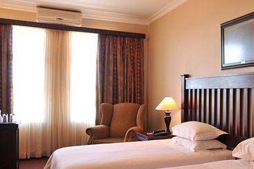 Protea Hotel Highveld 3