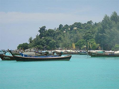 Z-Touch Lipe Island Resort 7