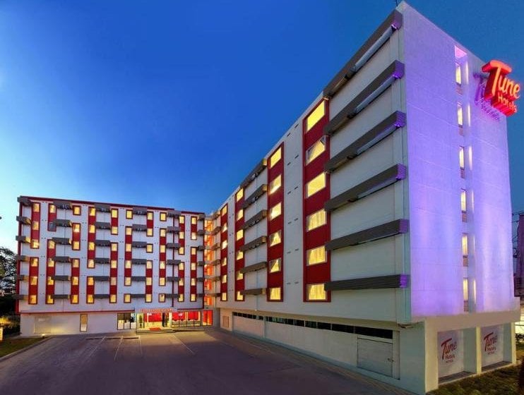 Hotel Red Planet Pattaya 16