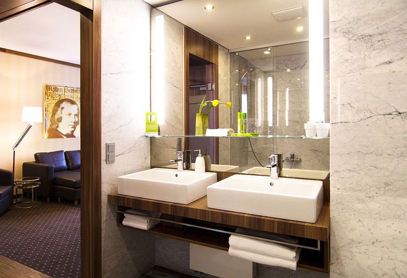 Derag Livinghotel Dusseldorf 12