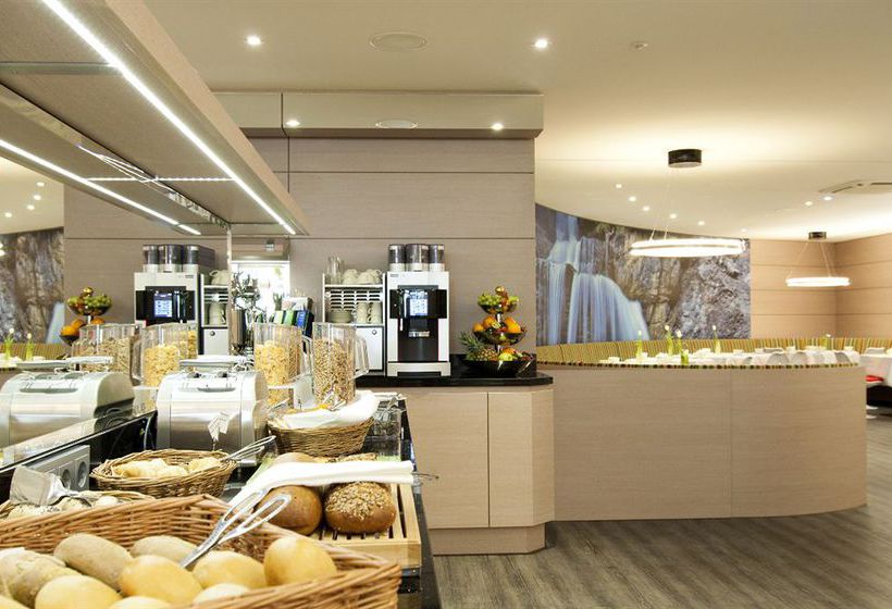 Derag Livinghotel Dusseldorf 4