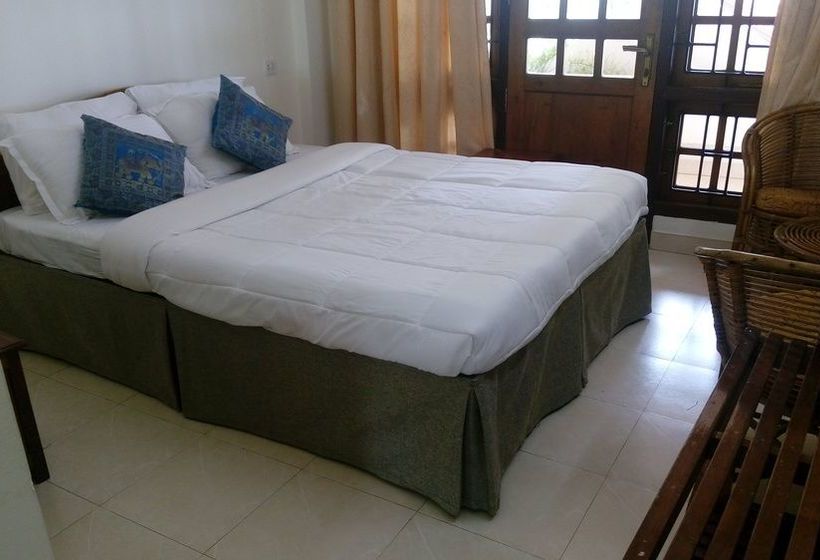 Hotel The Sanctum Spring Beach Resort 7