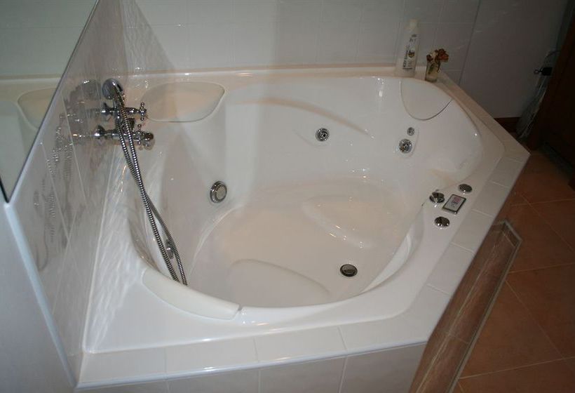 Hotel Long Beach Inn 14