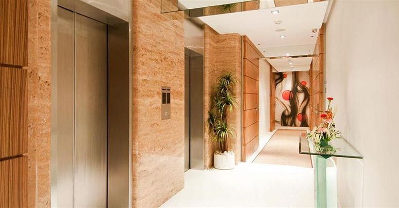 Hotel The Residency 15