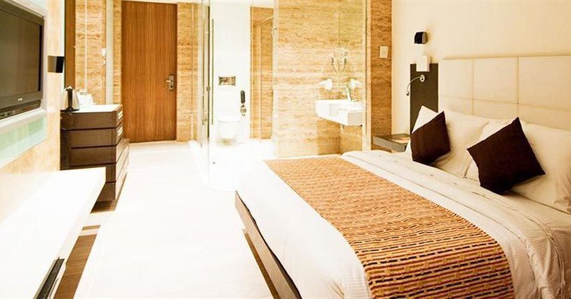 Hotel The Residency 4