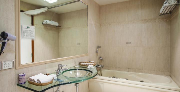 Hotel Ohris Banjara 18