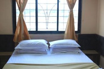 Hotel Utsav 5