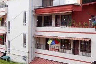 Hotel Autumn Trees Munnar 4