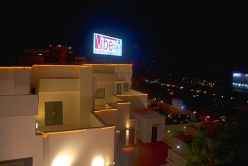 Hotel Vibe by The LaLiT Traveller 17