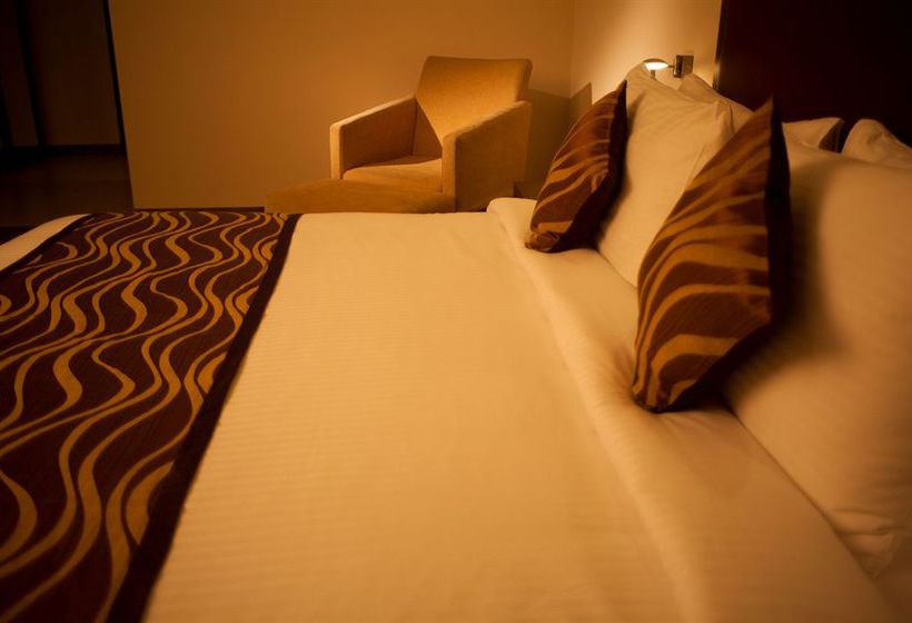 Hotel Vibe by The LaLiT Traveller 3