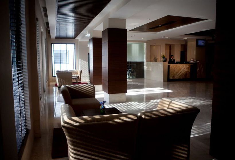 Hotel Vibe by The LaLiT Traveller 4