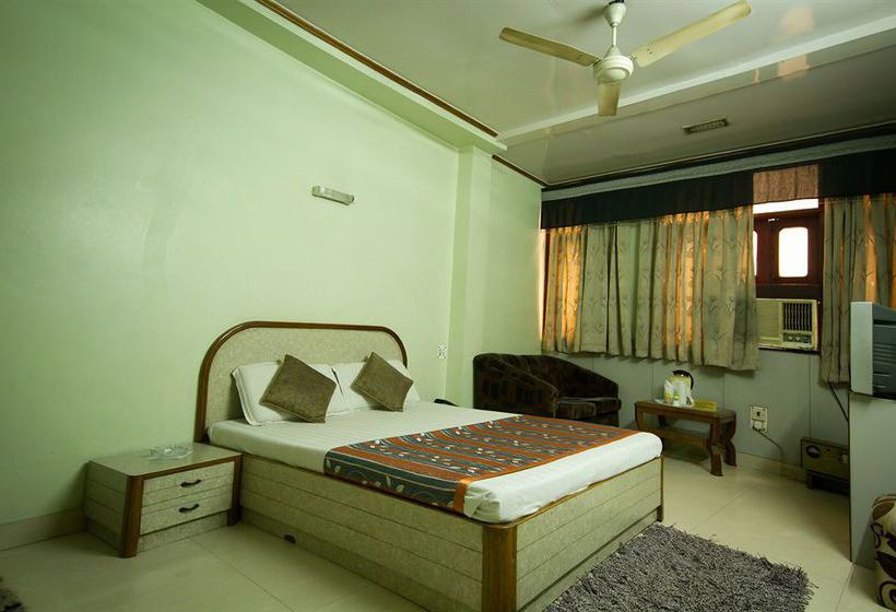 Hotel Woodland Deluxe 5