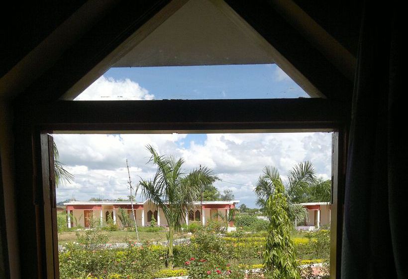 Shri Krishna Jungle Resort 10