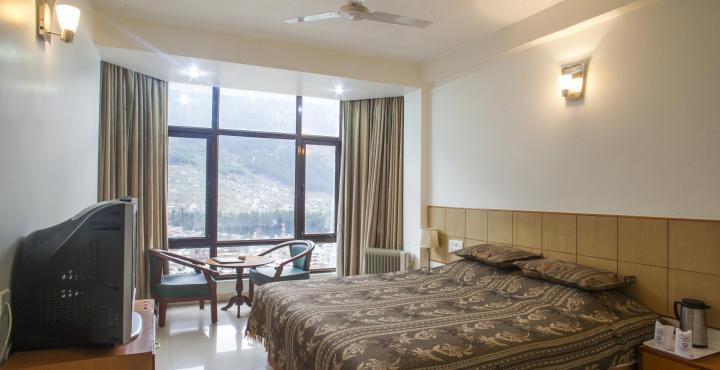 Hotel Broadways Inn Manali 10