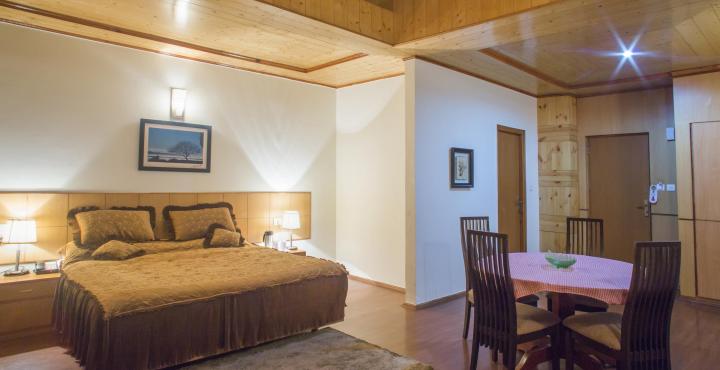 Hotel Broadways Inn Manali 11