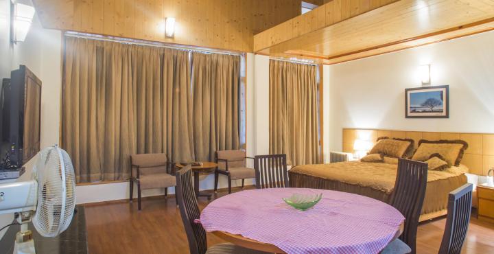 Hotel Broadways Inn Manali 12