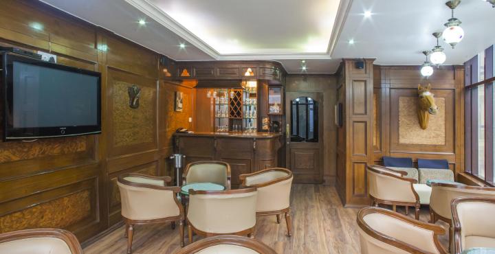 Hotel Broadways Inn Manali 8