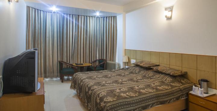 Hotel Broadways Inn Manali 9