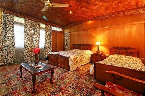 Hotel Royal Dandoo Palace - House Boat 2