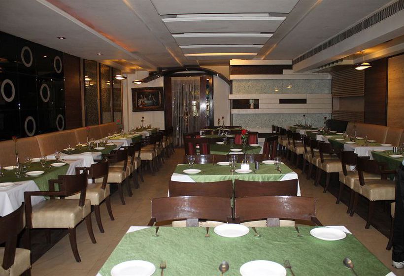 Hotel Shiraz Regency 1