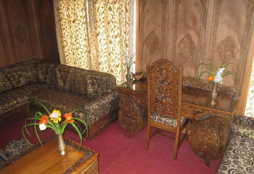 Hotel Wangnoo Houseboats 1