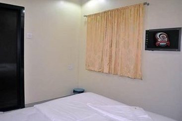 Hotel Om Residency 10