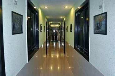 Hotel Om Residency 17