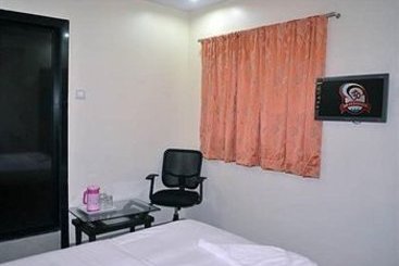 Hotel Om Residency 5