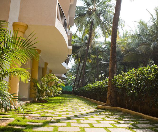 Hotel The Treehouse blue