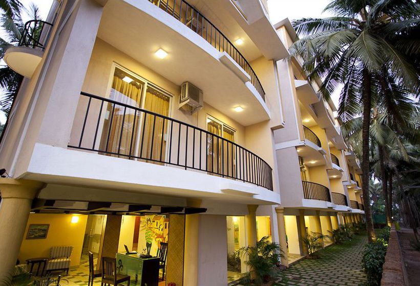 Hotel The Treehouse blue 1