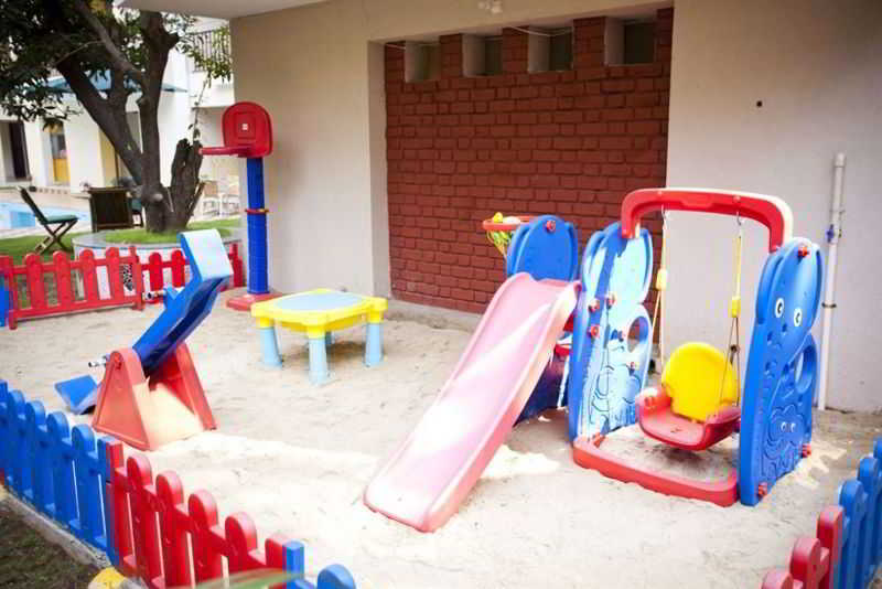 Hotel The Treehouse blue 16