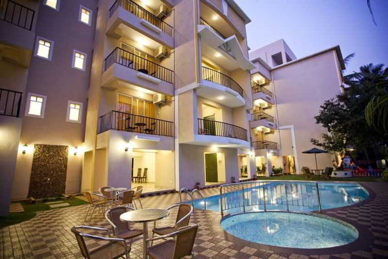 Hotel The Treehouse blue 18