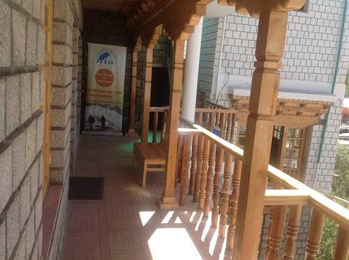 Hotel Nezer Holiday Inn 1