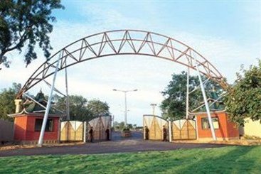 Resort Celebrity Club Shamirpet 12