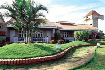 Resort Celebrity Club Shamirpet 14