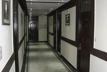 Hotel Agra Mahal 9
