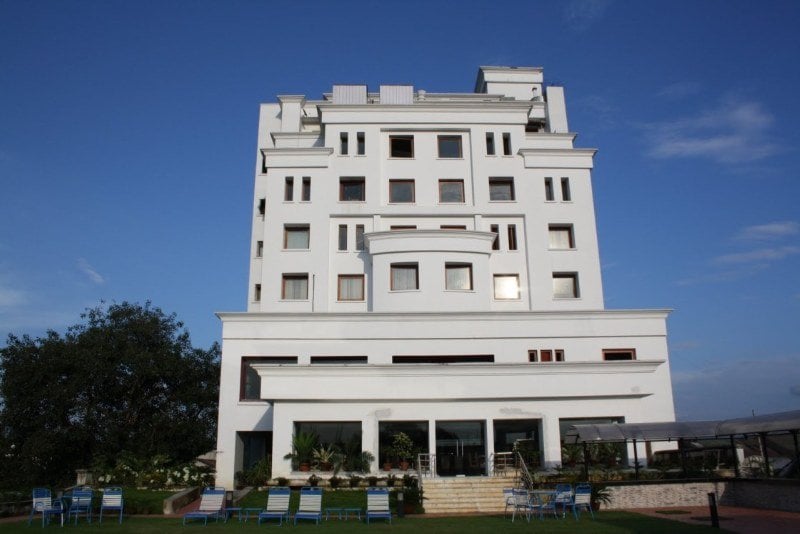 Hotel Royal Sarovar Portico - Siliguri 19