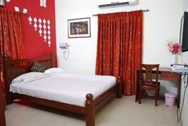Shyleeniwas Service Apartments Kodambakkam 16