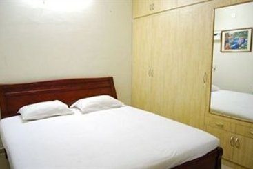 Shyleeniwas Service Apartments Kodambakkam 7