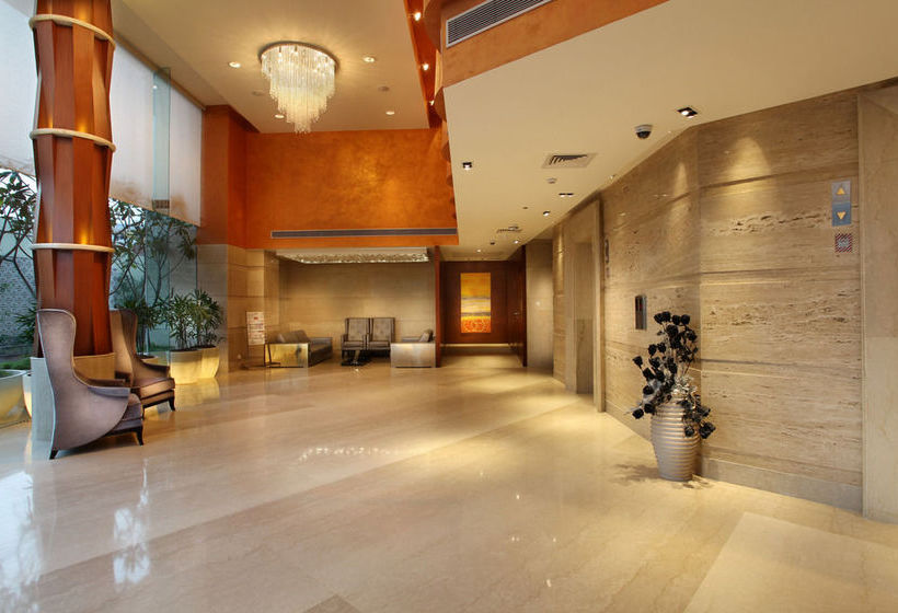 Mahagun Sarovar Portico 10