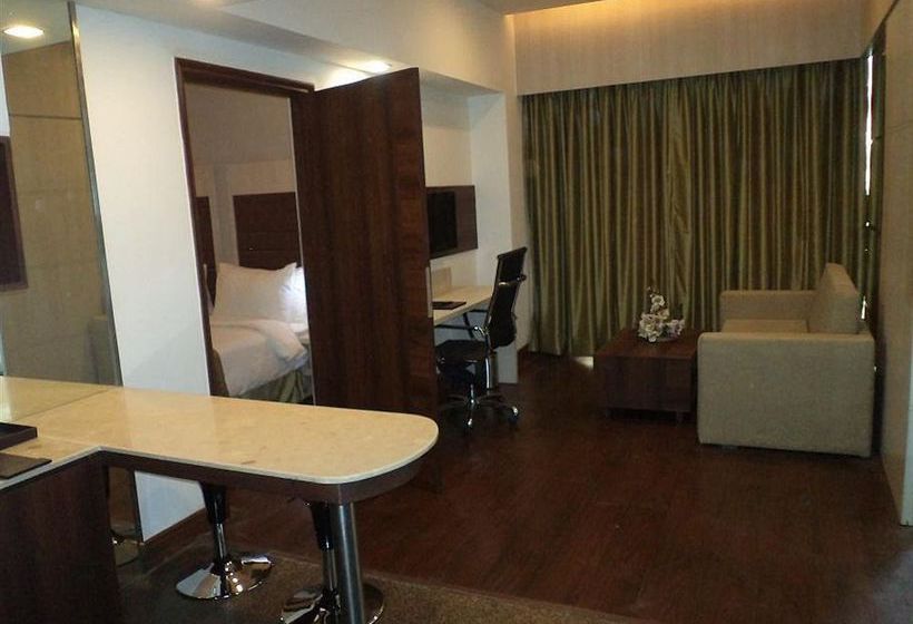 Mahagun Sarovar Portico 2