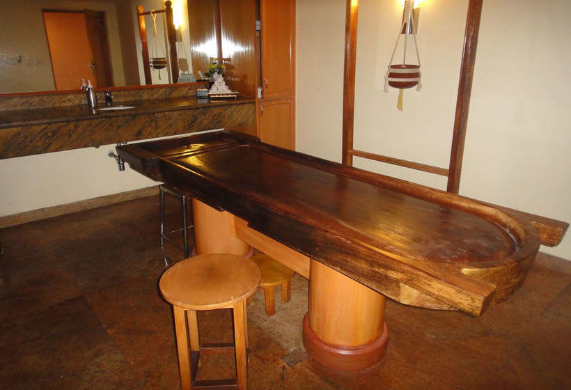 Hotel Westwood Riverside Garden Resort 2