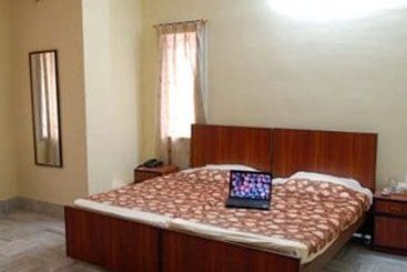 Hotel Karishma Homes 3